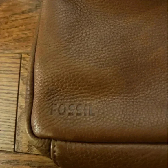 Vintage Fossil Brown Leather Small Crossbody Shoulder Bag Purse - Picture 4 of 8